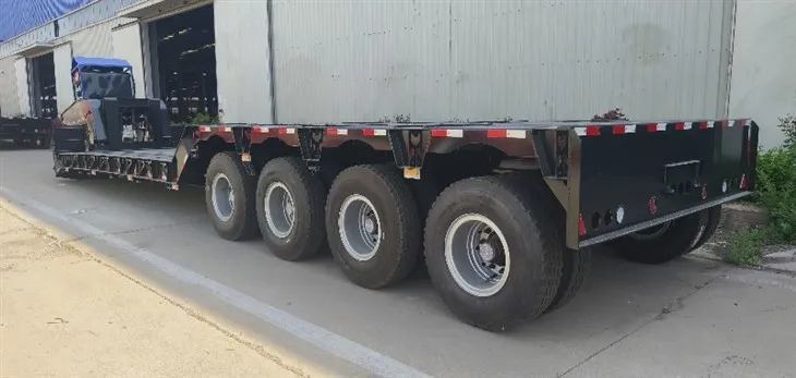 Sơ mi rơ moóc vận chuyển khung gầm thấp bốn trục